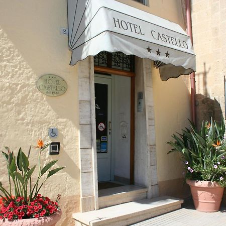 מסניה Hotel Castello מראה חיצוני תמונה
