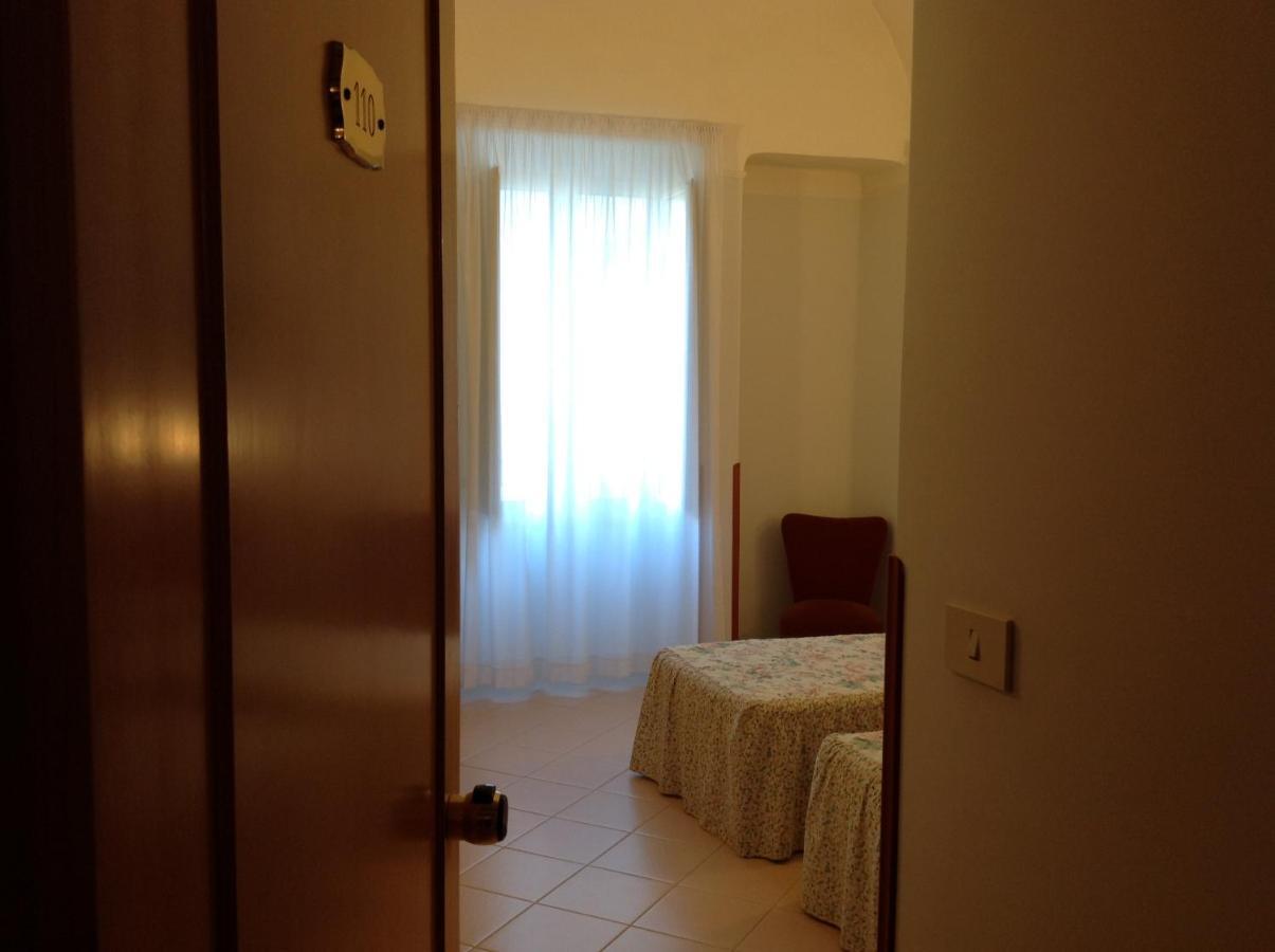 מסניה Hotel Castello חדר תמונה