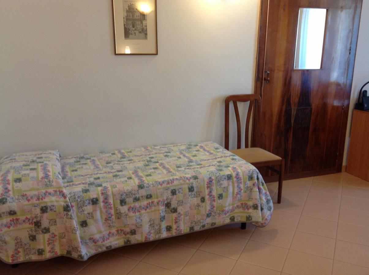 מסניה Hotel Castello חדר תמונה