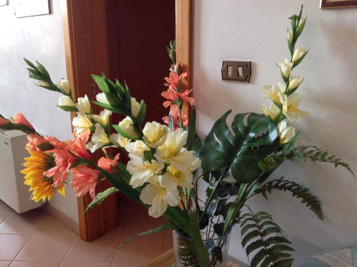 מסניה Hotel Castello חדר תמונה