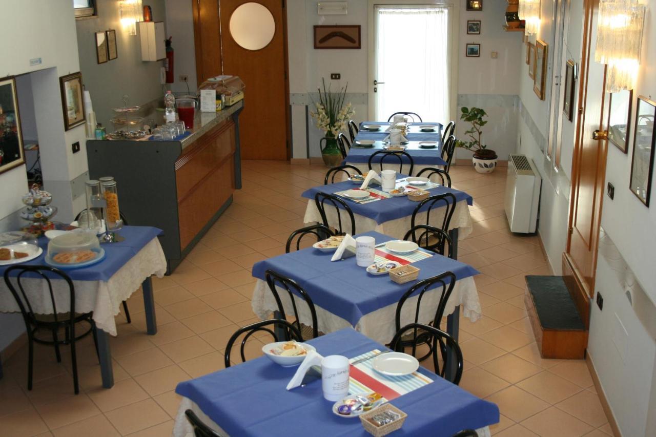 מסניה Hotel Castello מתקנים תמונה